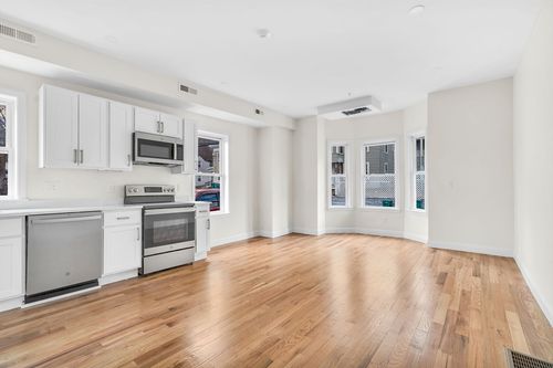 apt-1-23 Pleasant St, Fitchburg, MA, 01420-3553 | Card Image