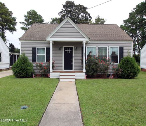 400 E 11th St, Washington, NC, 27889-3719 | Card Image