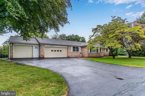 9 Rusty Dr, MECHANICSBURG, PA, 17050-3149 | Card Image