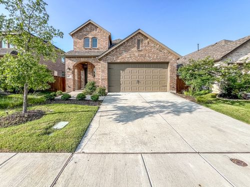 2004 Jumper Fields Dr, Aubrey, TX, 76227-4395 | Card Image