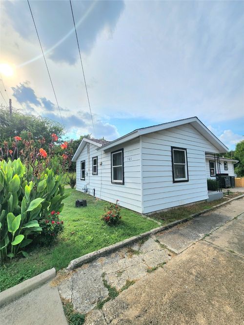 501 Drexel St, Mckinney, TX, 75069-2335 | Card Image