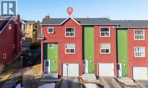 6-7 Westland Rd, Okotoks, AB, T1S1Z1 | Card Image