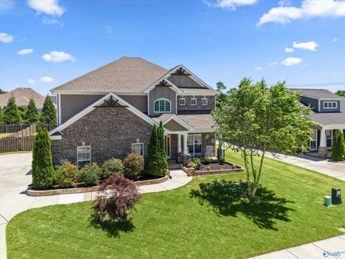 102 Kelde Ln, Madison, AL, 35756-4211 | Card Image