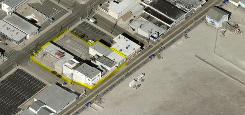 4208-18-4211 Ocean Ave, Wildwood, NJ, 08260-4618 | Card Image