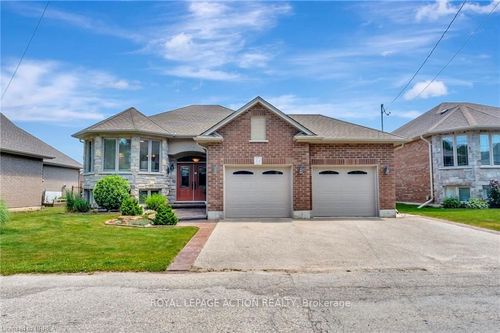 14 Robinson Rd, Waterford, ON, N0E1Y0 | Card Image