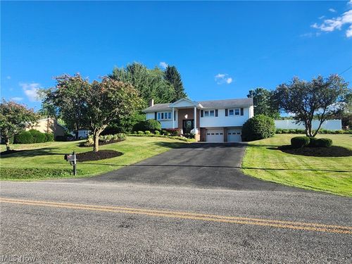 49645 Mccoy Ave, East Liverpool, OH, 43920-9308 | Card Image