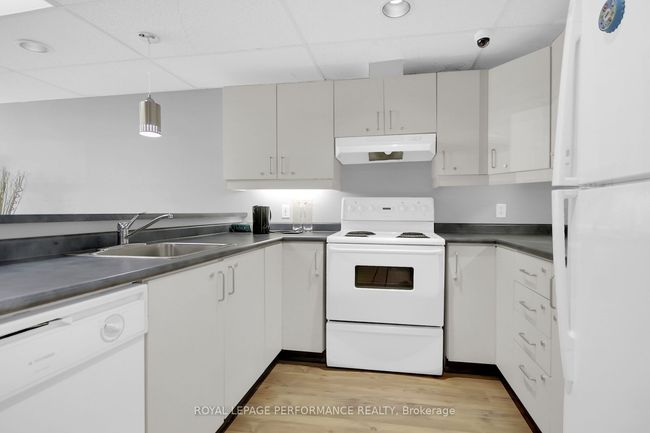 1411 - 429 Somerset St W, Condo with 1 bedrooms, 1 bathrooms and null parking in Ottawa ON | Image 47