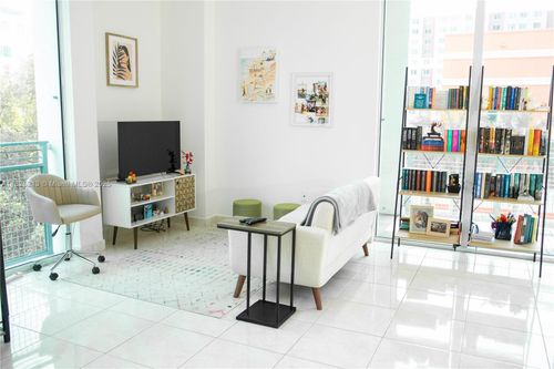 apt-410-350 Ne 24th St, Miami, FL, 33137-4874 | Card Image
