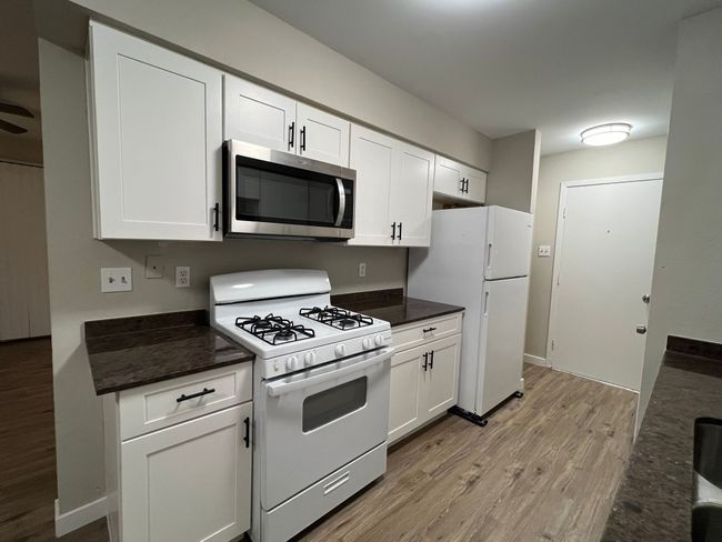 B - 5004 Mashie Cv, Home with 2 bedrooms, 2 bathrooms and null parking in Austin TX | Image 6
