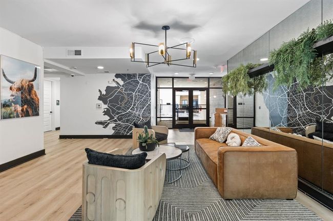 Building lobby featuring recessed lighting | Image 28
