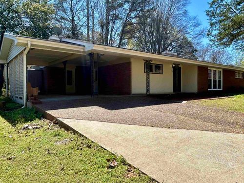 111 Park Cir, Florence, AL, 35630-1222 | Card Image