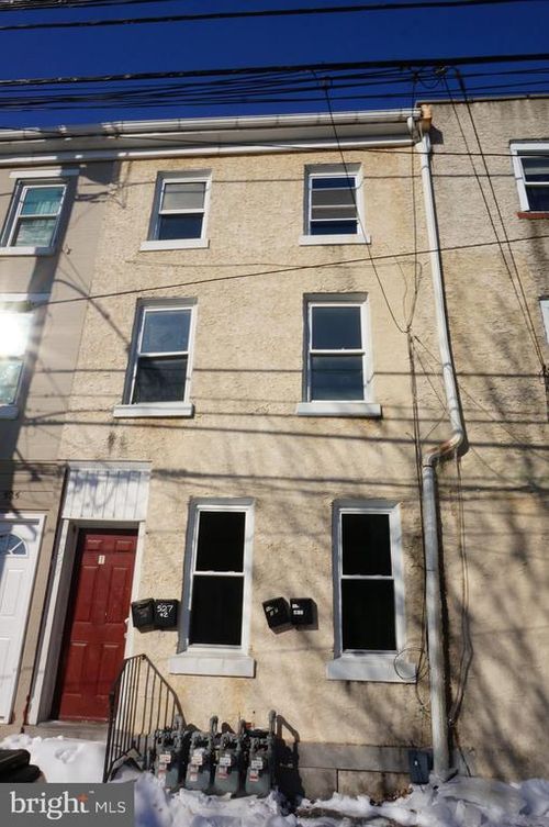 527 Green St, NORRISTOWN, PA, 19401-4926 | Card Image