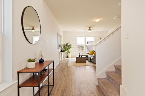 217 Boxwood Dr, Buda, TX, 78610-2255 | Card Image