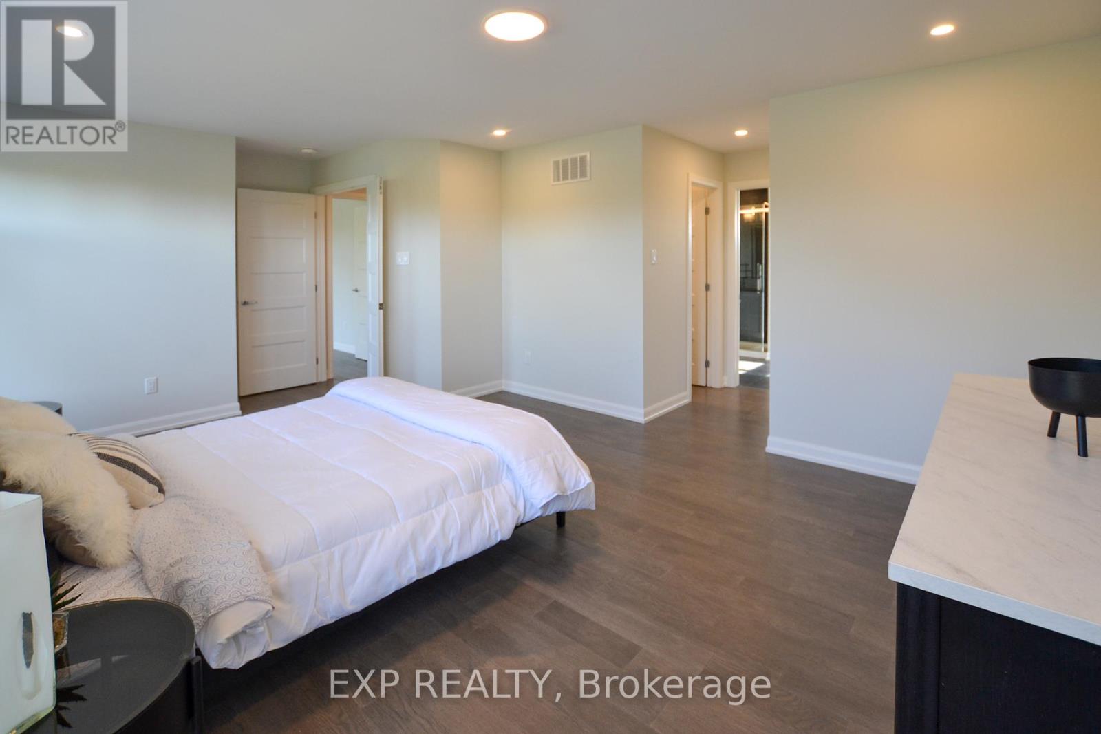 Residential in Alfred and Plantagenet 4