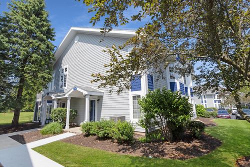 618 Geneva National Ave N, Lake Geneva, WI, 53147-4816 | Card Image