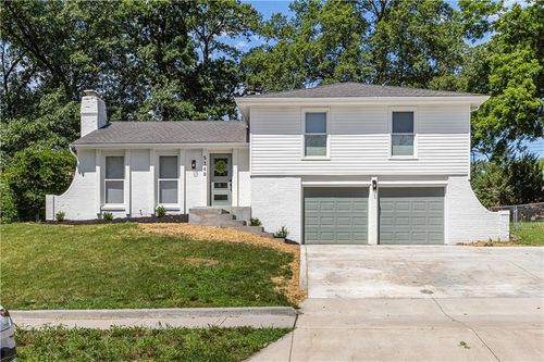 5140 Goodman Ln, Overland Park, KS, 66202-1107 | Card Image