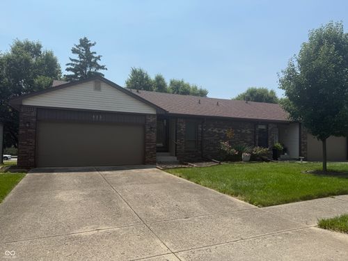 613 Monte Vista Dr, Greenwood, IN, 46143-1708 | Card Image