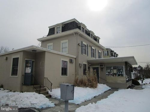 2557 Huntingdon Pike, HUNTINGDON VALLEY, PA, 19006-6113 | Card Image