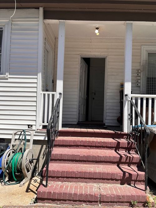 2-32 Avon St, Lawrence, MA, 01841-2637 | Card Image