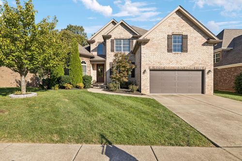 8018 Fenwick Ln, Spring Hill, TN, 37174-9528 | Card Image