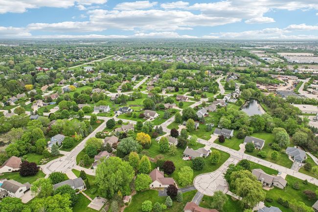 N61W14730 Woodcrest Ct, House other with 3 bedrooms, 3 bathrooms and 2 parking in Menomonee Falls WI | Image 67