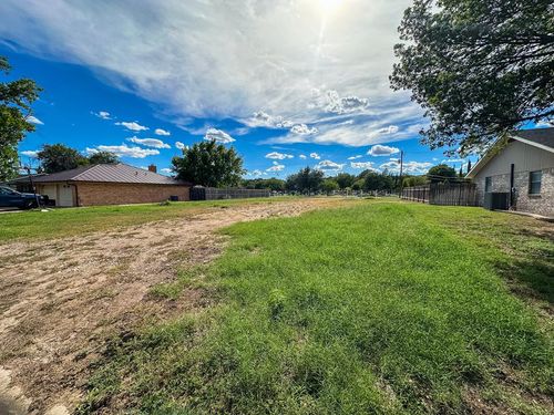 113 Deerwood Dr, Sonora, TX, 76950-2001 | Card Image