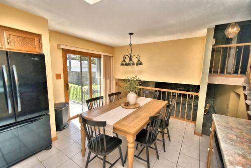 18439 Willow Lane, Lansing, IL, 60438 | Card Image