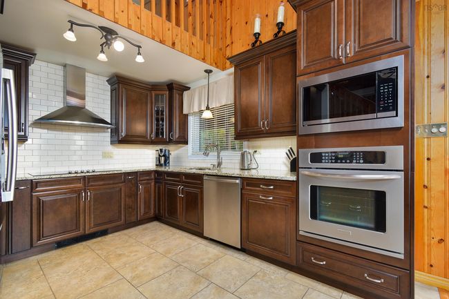 8816 E Bay Highway, House other with 6 bedrooms, 3 bathrooms and null parking in Middle Cape NS | Image 32