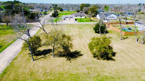 2502 28th St, Dickinson, TX, 77539-7747 | Card Image