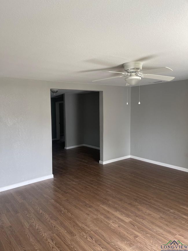 215 Draw St, House other with 4 bedrooms, 2 bathrooms and null parking in Marshall TX | Image 6