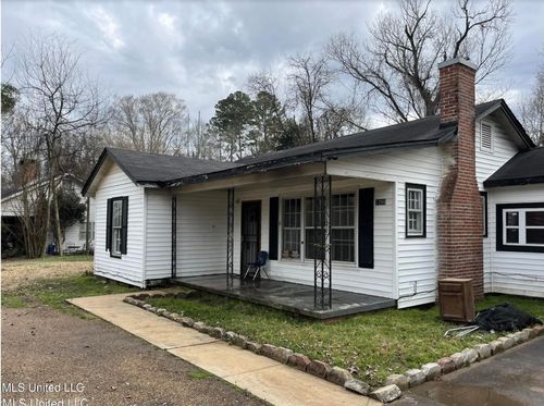 1289 South St, Grenada, MS, 38901-2853 | Card Image