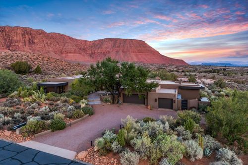 1450 N Tuweap Dr, Ivins, UT, 84738-6381 | Card Image