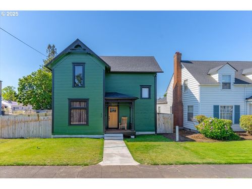 275 Monmouth St, Independence, OR, 97351-2425 | Card Image