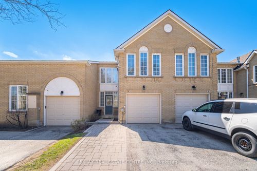 2-3 Hartnell Sq, Brampton, ON, L6S5W7 | Card Image