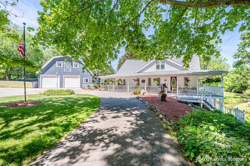 2295 Fallasburg Park Dr Ne, Lowell, MI, 49331-9346 | Card Image