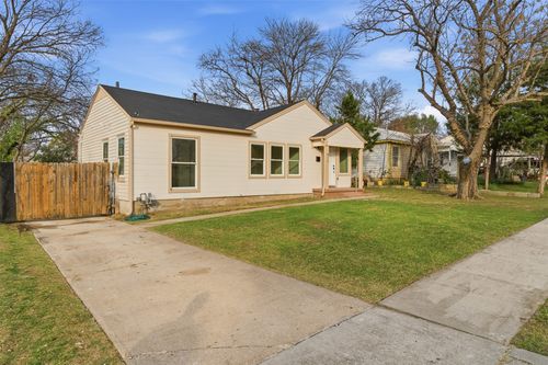 617 Ouida Street, Grand Prairie, TX, 75051 | Card Image
