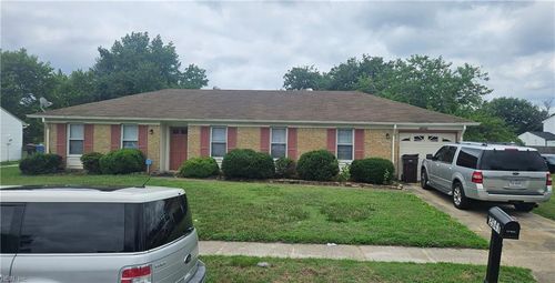 2941 Guenevere Drive, Chesapeake, VA, 23323 | Card Image