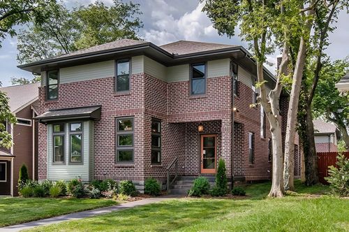 913 Fatherland St, Nashville, TN, 37206-3708 | Card Image