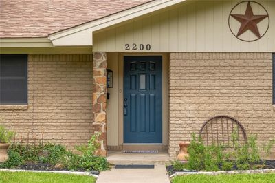 View of property entrance | Image 3