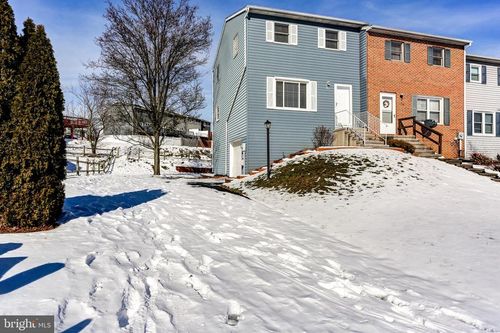 21 Mall Rd, ETTERS, PA, 17319-9589 | Card Image