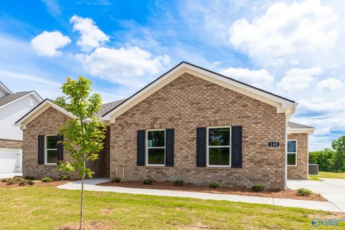 140 Fairways Pass, Meridianville, AL, 35759-3200 | Card Image