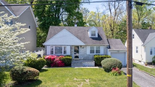 45 Andover Ave, Plainfield, NJ, 07062-1305 | Card Image