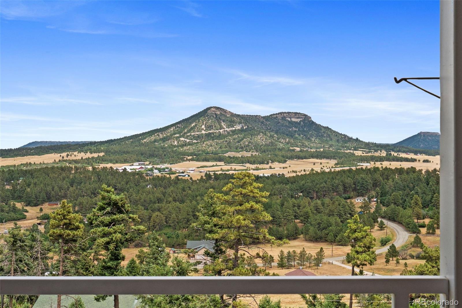 Residential in Larkspur 3