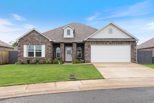 2250 Matthews Meadows Ln, Conway, AR, 72032-5013 | Card Image