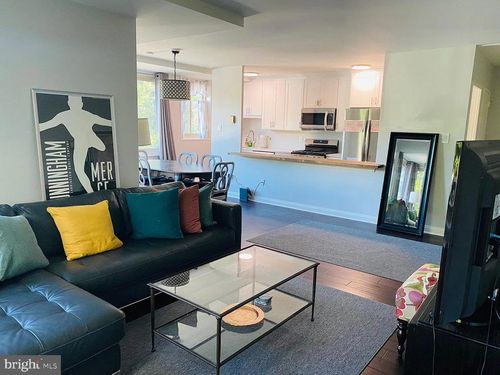410-4000 Tunlaw Rd Nw, WASHINGTON, DC, 20007-4842 | Card Image