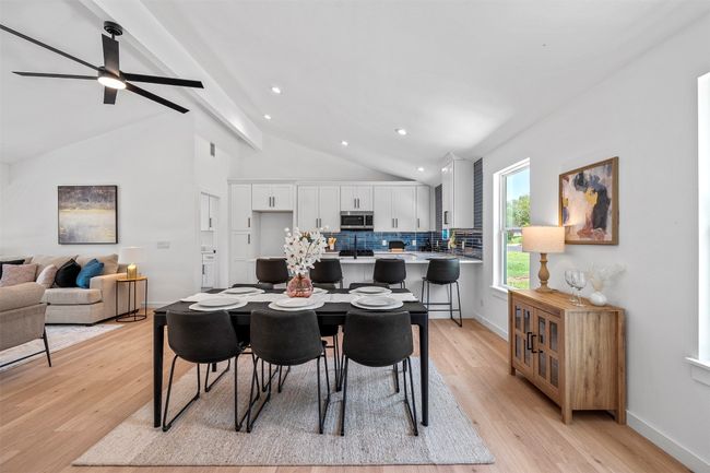 8108 Briarwood Ln, House other with 3 bedrooms, 2 bathrooms and 2 parking in Austin TX | Image 5