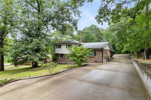830 Edenwood Dr, Fayetteville, NC, 28303-4268 | Card Image