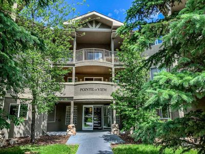 104 - 115 Elk Run Blvd, Condo with 2 bedrooms, 2 bathrooms and 2 parking in Canmore AB | Image 3