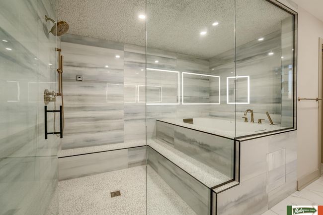 APT-5810 - 3201 Dodge Ct, Condo with 3 bedrooms, 3 bathrooms and 2 parking in Omaha NE | Image 11