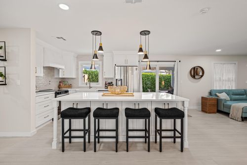 9165 Se Yacht Club Cir, Hobe Sound, FL, 33455-3205 | Card Image